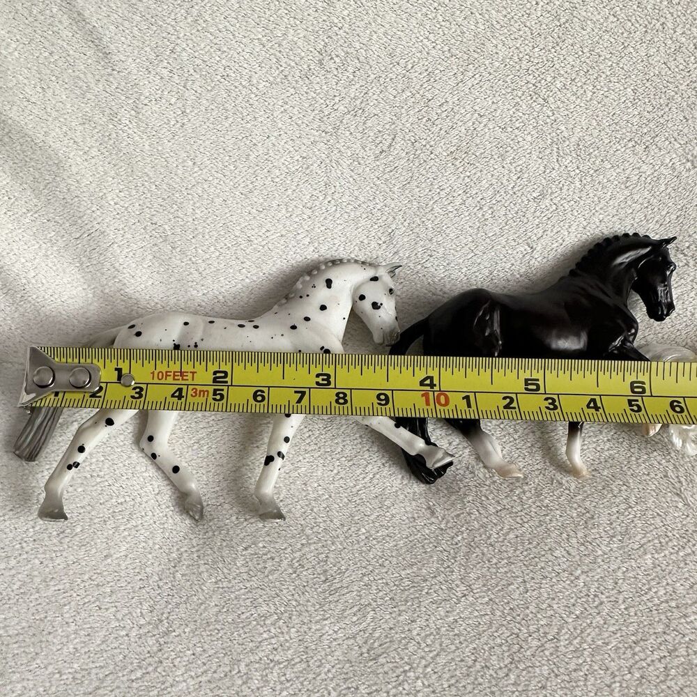 Breyer Stablemates Lot Of 3 Horses Leopard Appaloosa Gold Unicorn Figures - Picture 7 of 7